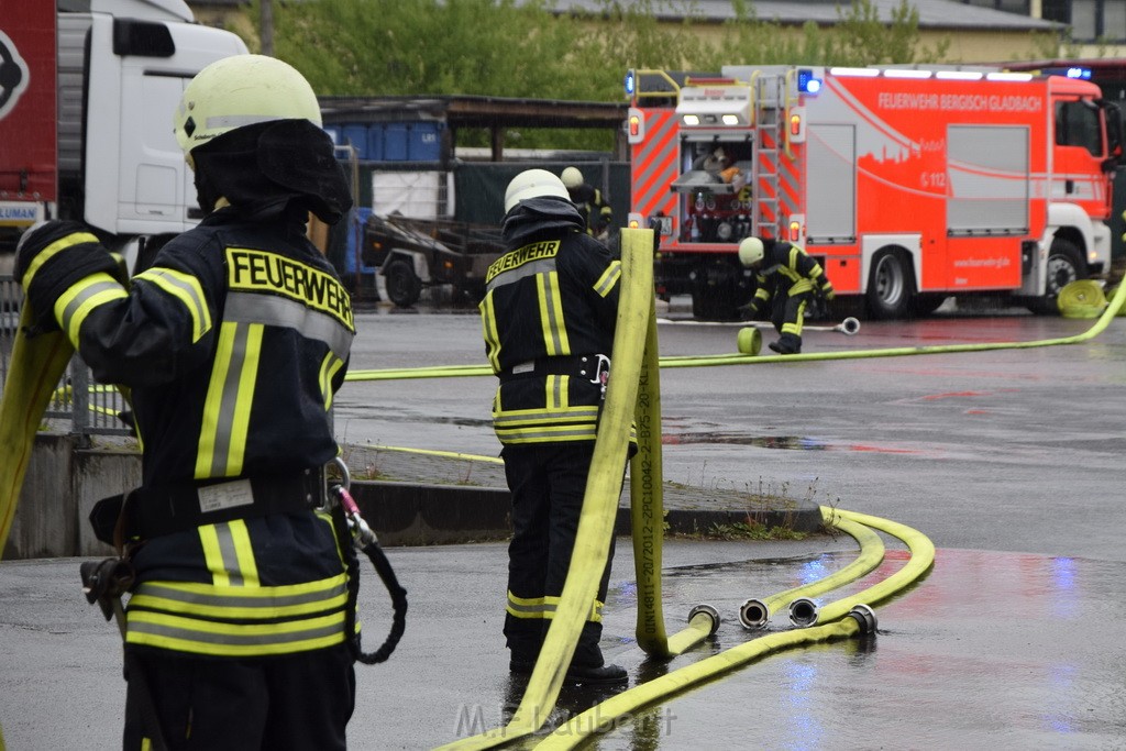 Feuer 4 Bergisch Gladbach Gronau Am Kuhlerbusch P407.JPG - Miklos Laubert